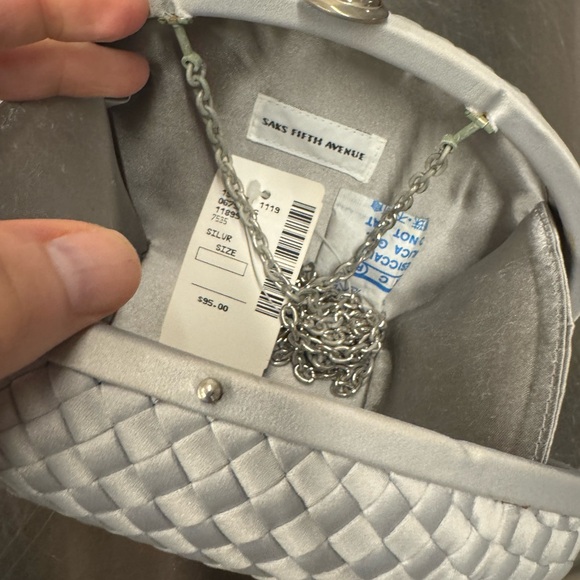 Grey satin cross weave pill box egg shaped purse vintage with tags never used - Picture 2 of 8